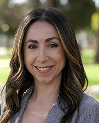 Janel Ruiz headshot