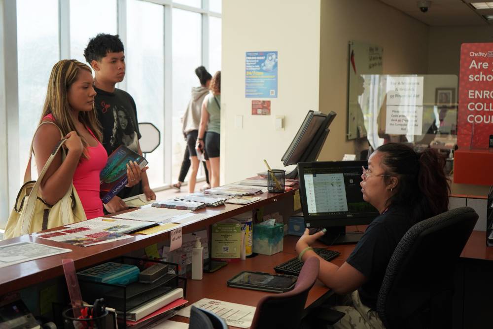 Students get their IDs in admissions