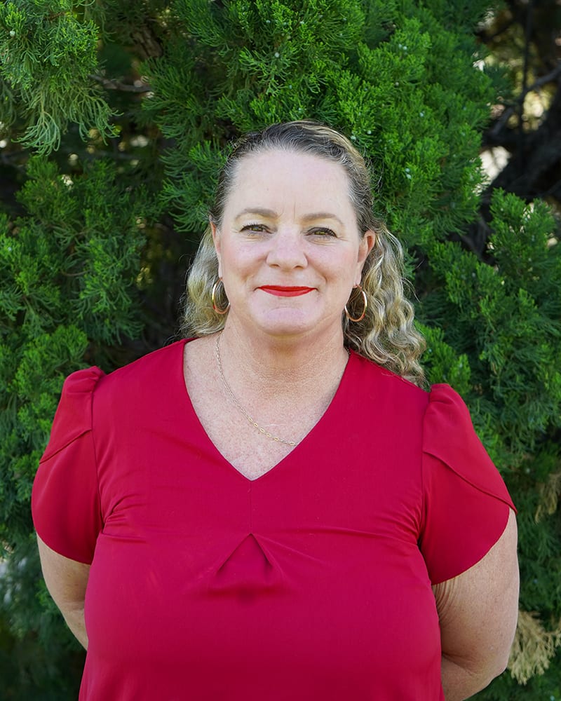 Jennifer Detisch JD, MSN, FNP-C, BSN, RN, PHN headshot